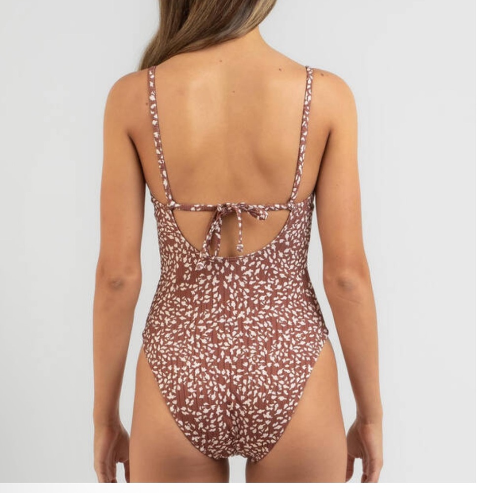 Roxy Brown and White One Piece Swimsuit - Picture 2 of 12